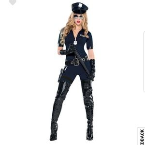 SEXY COP COSTUME HALLOWEEN WILL BE HERE SOON